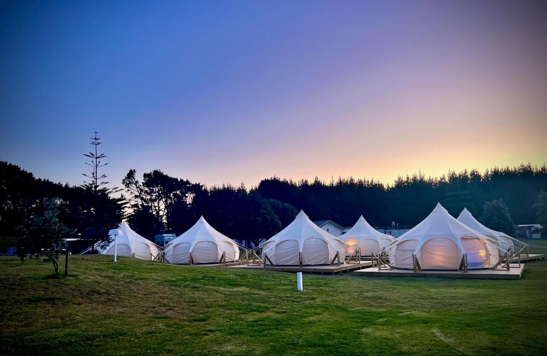 Foxton Beach Holiday Park Экстерьер фото