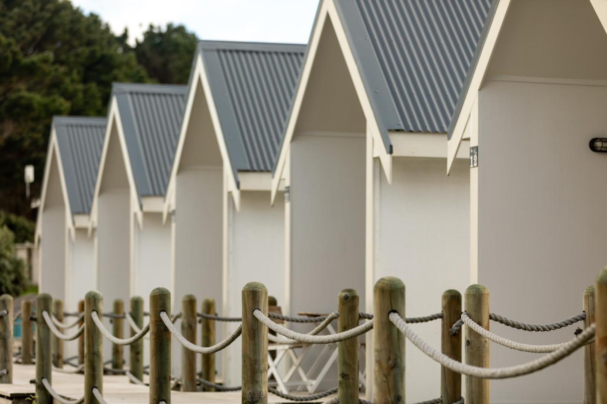 Foxton Beach Holiday Park Экстерьер фото