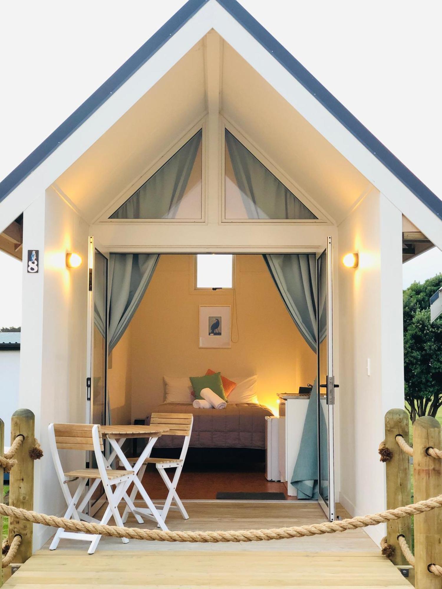 Foxton Beach Holiday Park Экстерьер фото